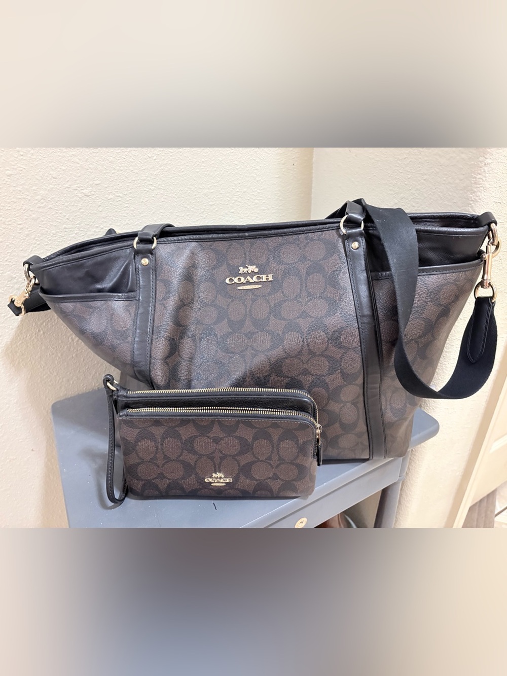 Coach Diaper bag w/ Diaper changing pad & Matching Wristlet